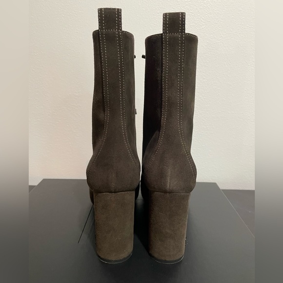 SAINT LAURENT
LouLou Suede Lace-Up Boots - Picture 5 of 12